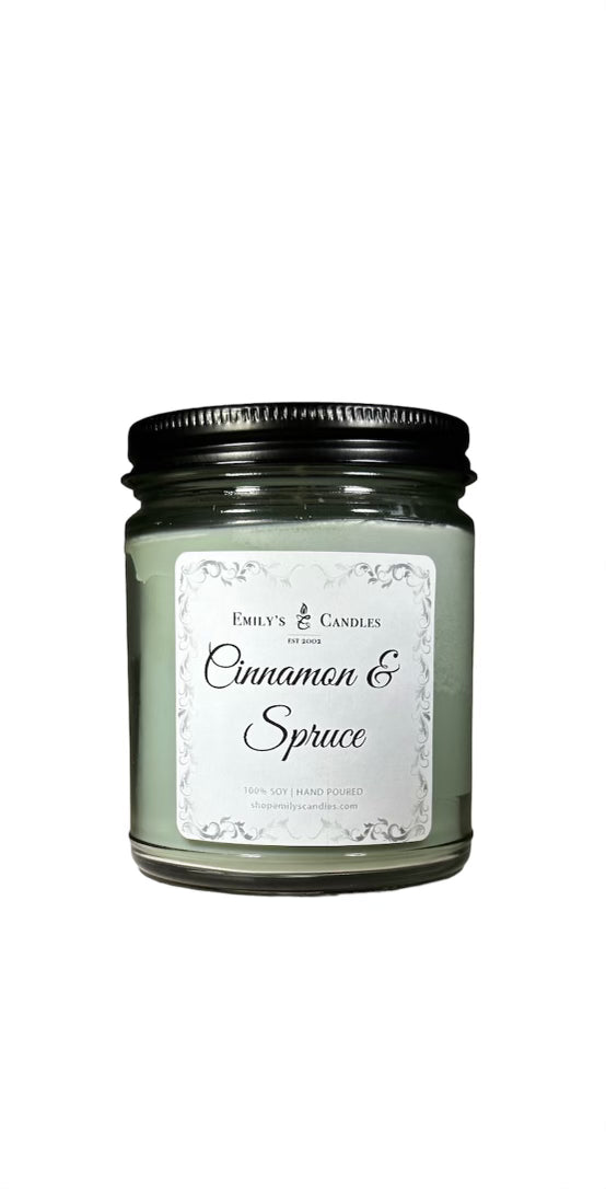 9 Oz Soy Candle Cinnamon & Spruce