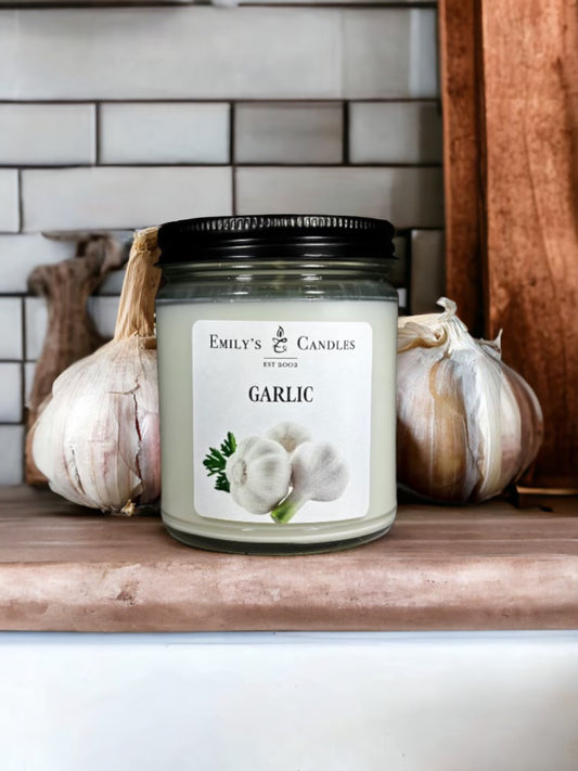 9 Oz 100% Soy Candle Garlic